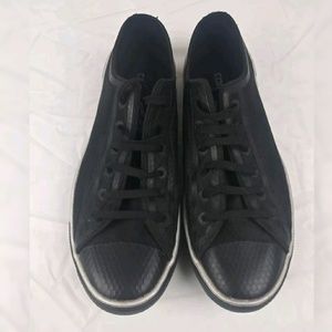 Converse Unisex Chuck Taylor Canvas Shoes Black